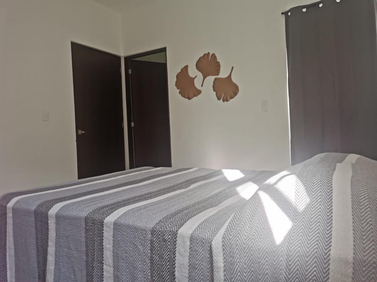 aed1724e-fbfa-4b29-b6b3-c79c869a7719